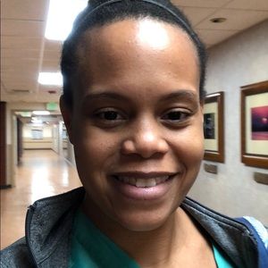 Meet your Posher, Briana